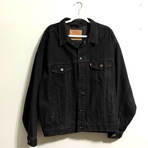 Vintage 90’s Levi’s Black Denim Trucker Jacket XL